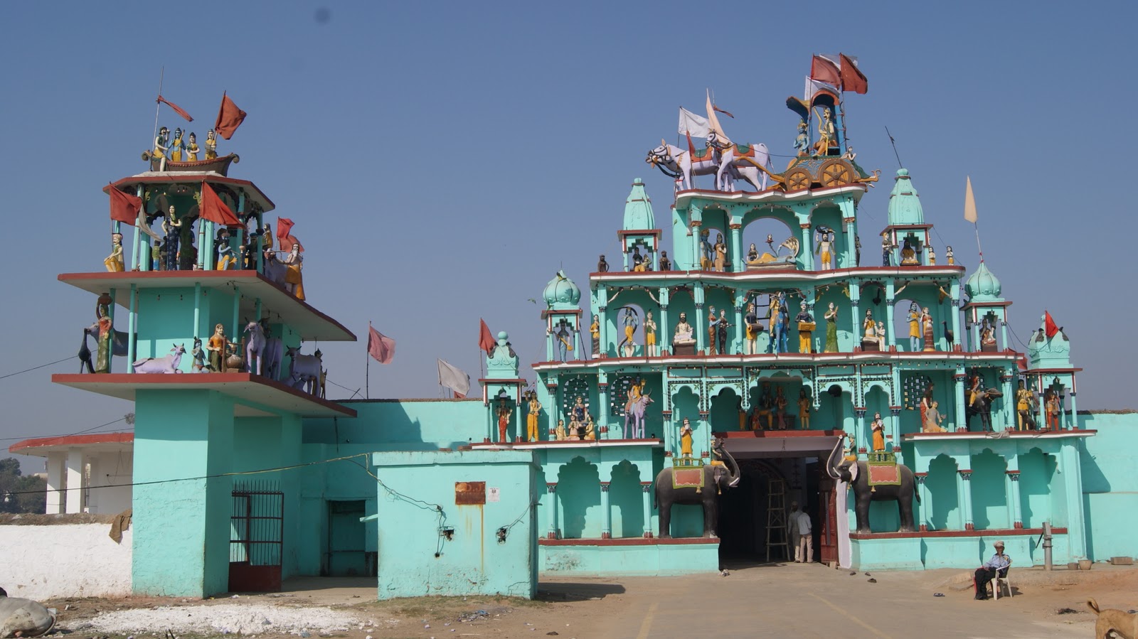 Bhiwadi Baba Mohan Ram - History, Timings, Accommodations, Puja